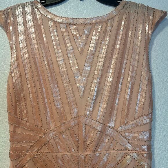 Elegant Peach Evening Gown - Picture 2 of 10